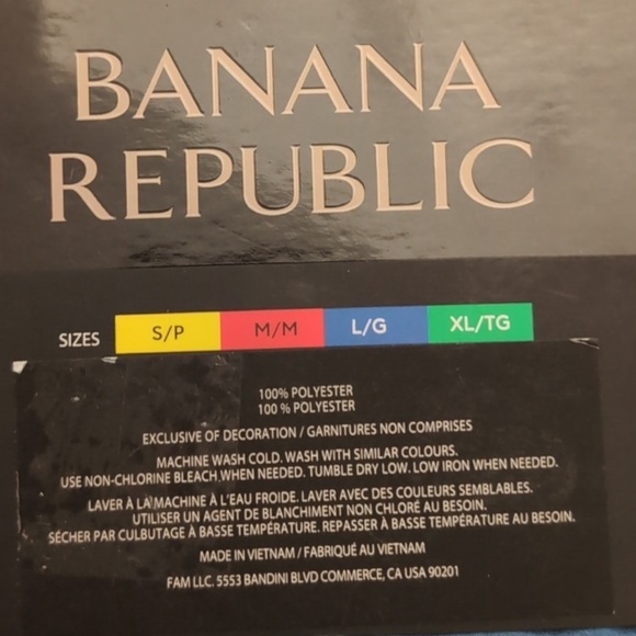 L: New Banana Republic two-piece satin pajama set - Picture 8 of 8